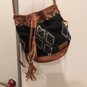 Billabong | Aztec Bucket Crossbody Bag
